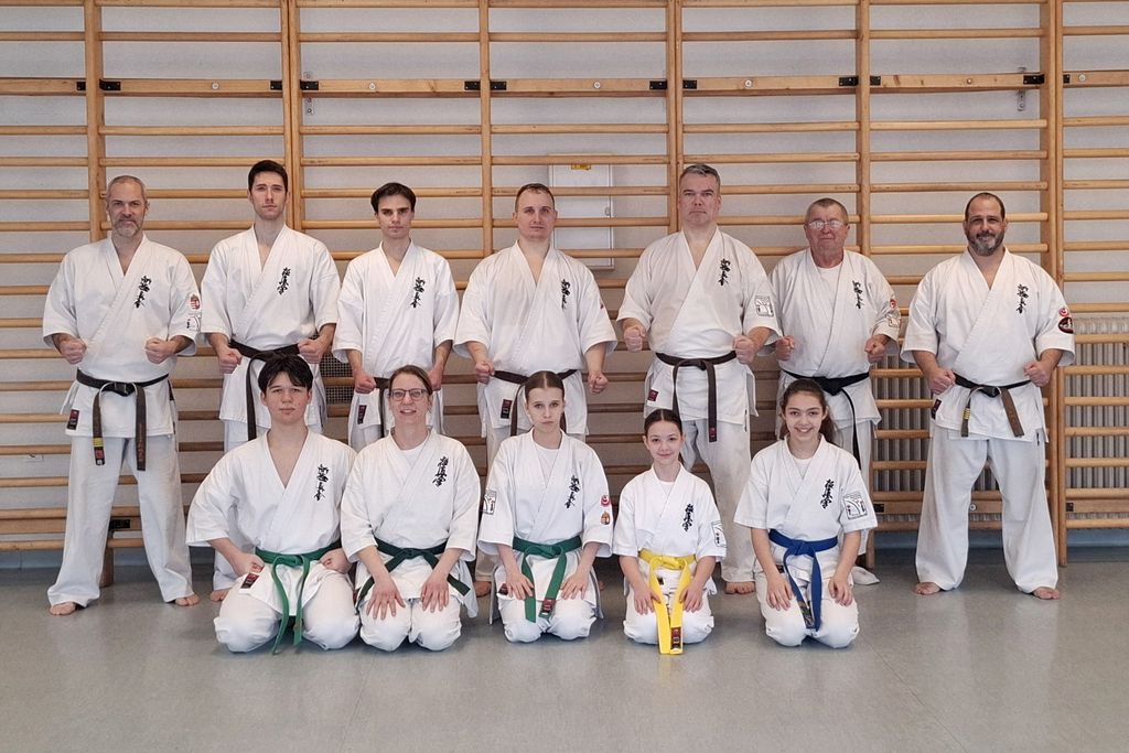 2025.02.23. kata valogatott